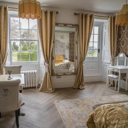 Croydon Hall Minehead Quarto foto