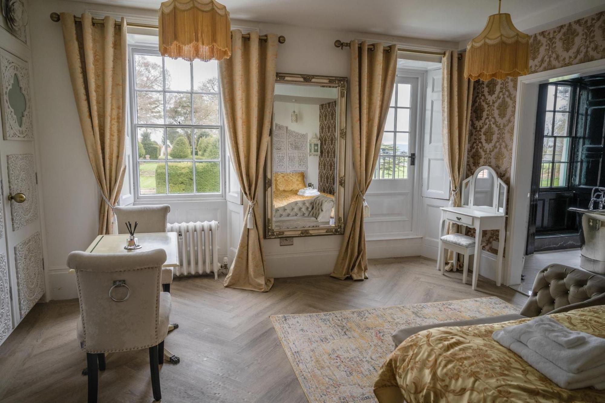 Croydon Hall Minehead Quarto foto